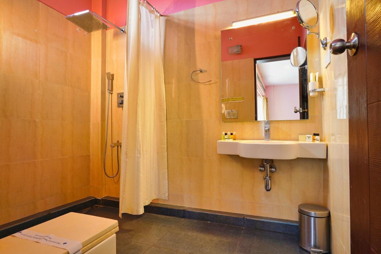 Misty Gate Hotel Vythiri Ngoại thất bức ảnh