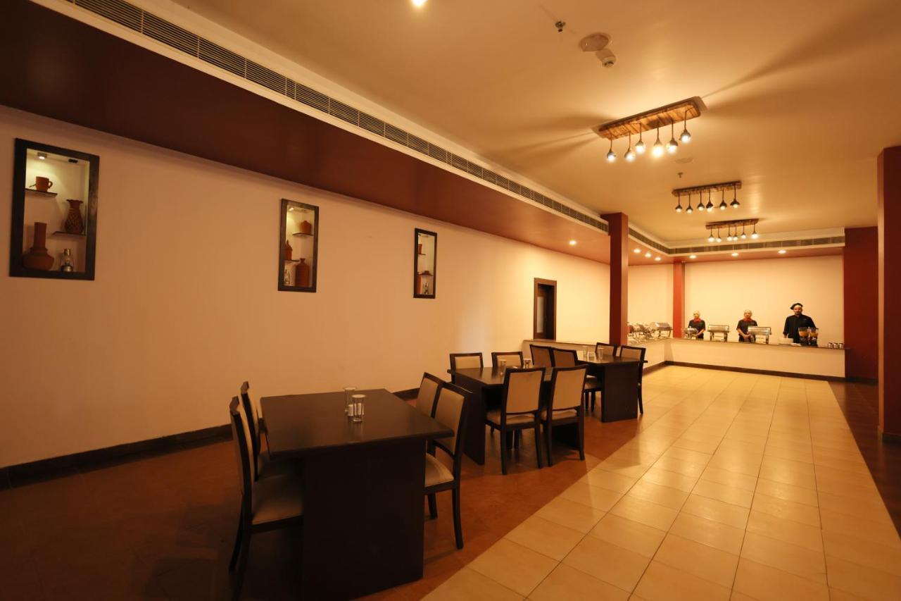 Misty Gate Hotel Vythiri Ngoại thất bức ảnh