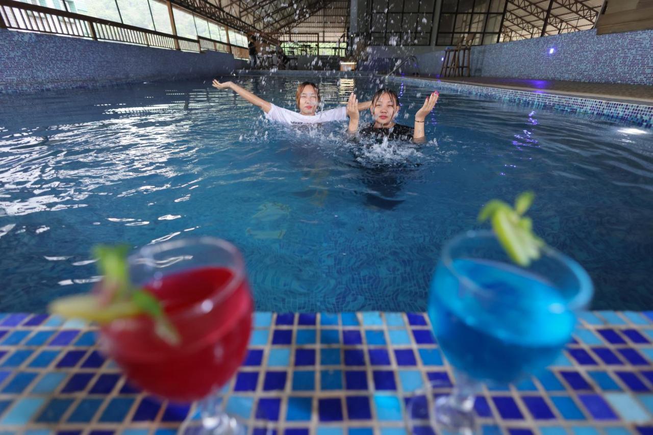 Misty Gate Hotel Vythiri Ngoại thất bức ảnh